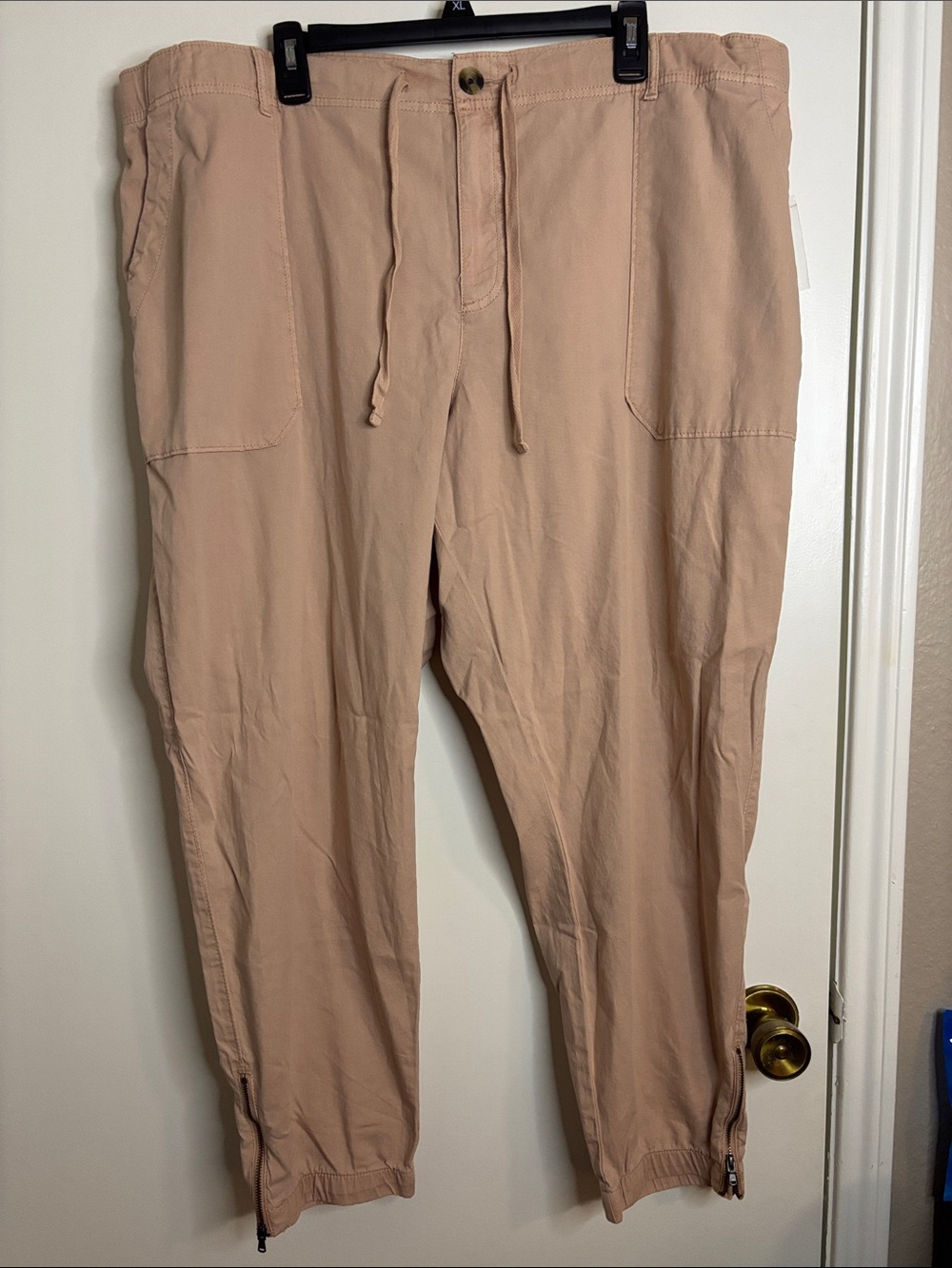 Sonoma Women’s Cargo Drawstring Pants in Light Beige